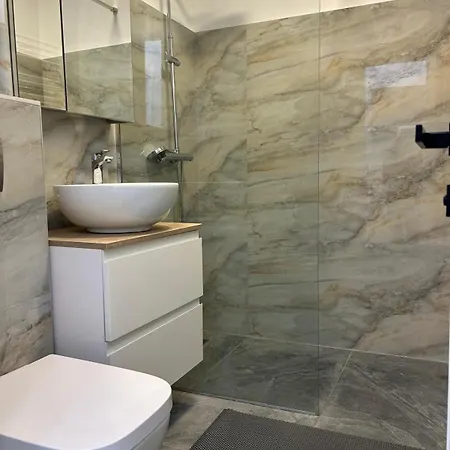 Apartment Azure Craiova