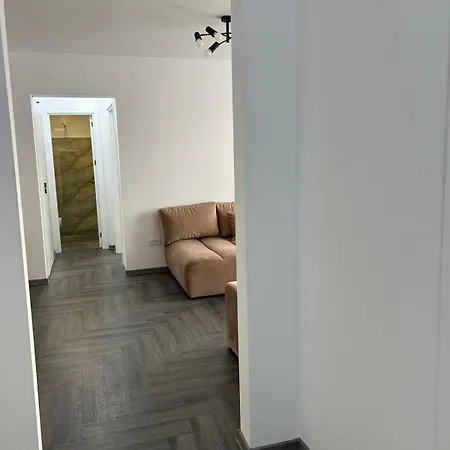Azure Apartment Craiova
